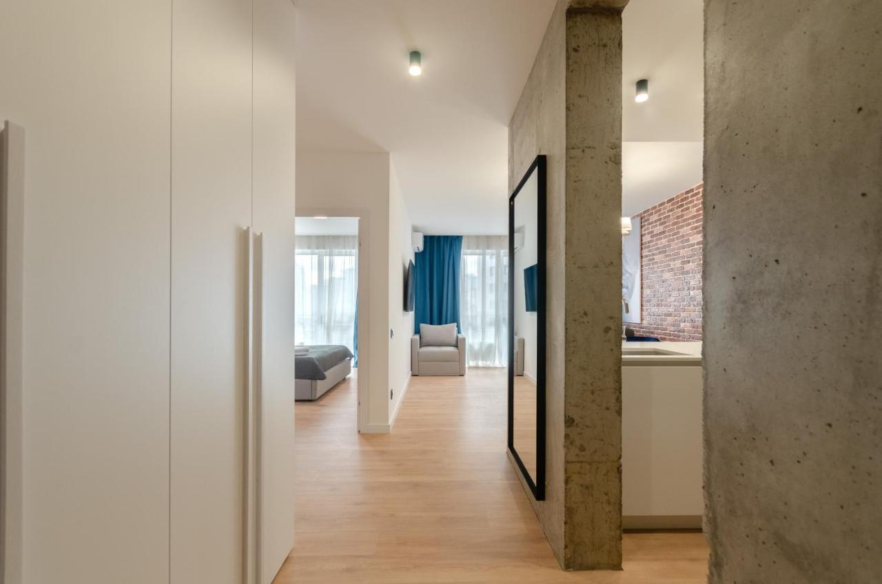Petrovdom 12-95 Loft Apartments At Rc Kvartet, 16Г Vasyl Lypkivskyi Street Kiev Eksteriør billede