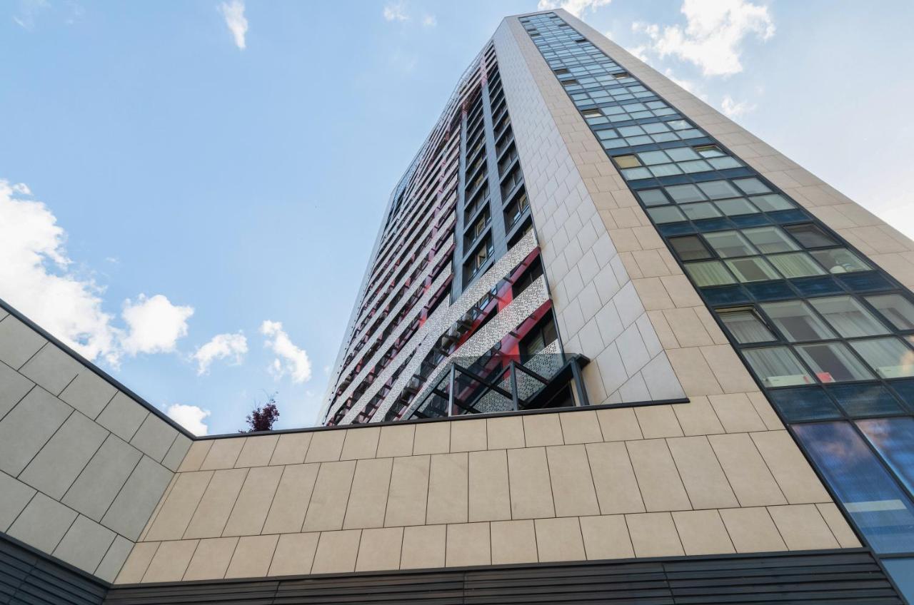 Petrovdom 12-95 Loft Apartments At Rc Kvartet, 16Г Vasyl Lypkivskyi Street Kiev Eksteriør billede